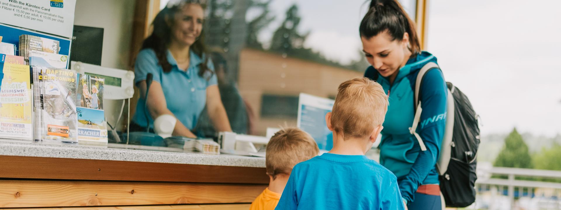 Familie-Almzeit-Kulinarik-8 ©WEKNOWMEDIA