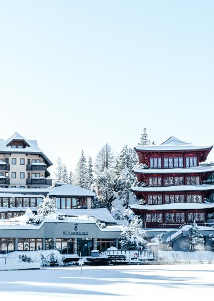 Hotel_aussen_quer_02