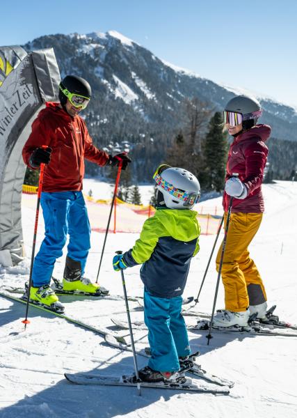 Skifahren_Turracher Höhe_Familie_Nockberge_Winter © Christoph Rossmann_MBN Tourismus (60)