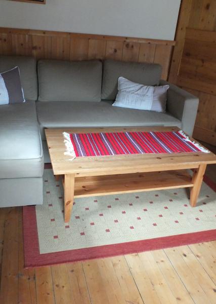 Sitzecke  gro&szlig;es Schlafzimmer 1.OG-1