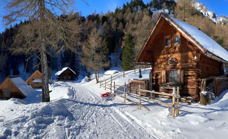 Hütten Winter 2