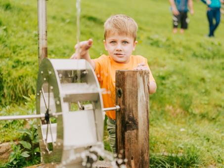 Familie-Almzeit-Kulinarik-59 ©WEKNOWMEDIA