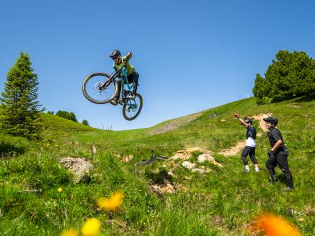 Rossmann-MTB-24